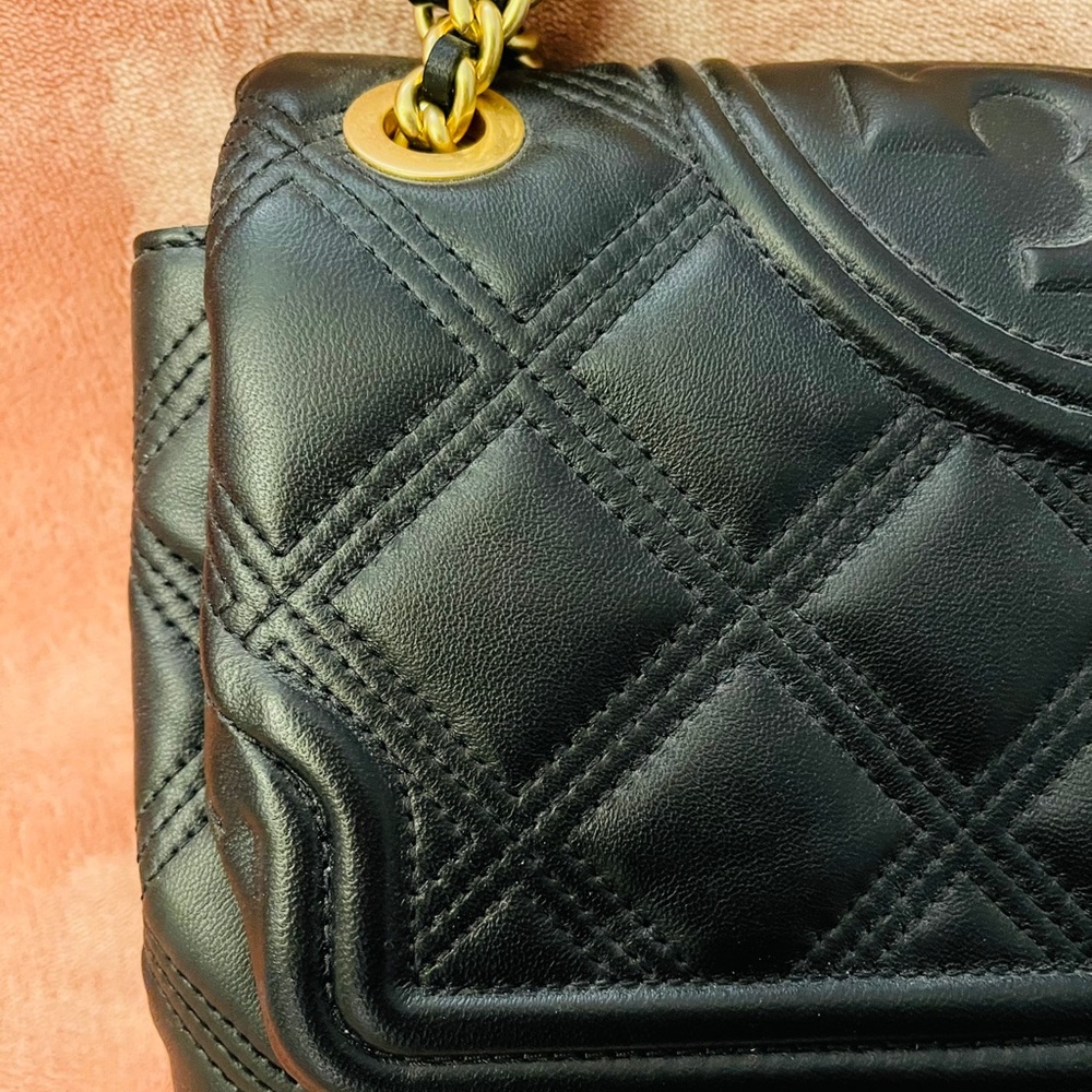 SOLD❤️Tory Burch Fleming convertible large bag - Picture 9 of 14